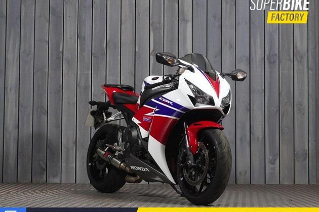 HONDA CBR1000RR FIREBLADE