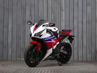 HONDA CBR1000RR FIREBLADE