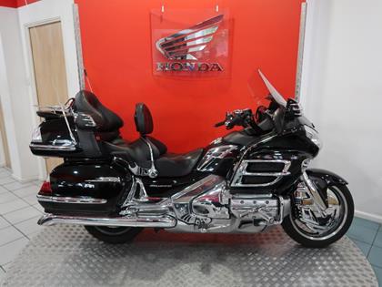 HONDA GL1800 GOLDWING