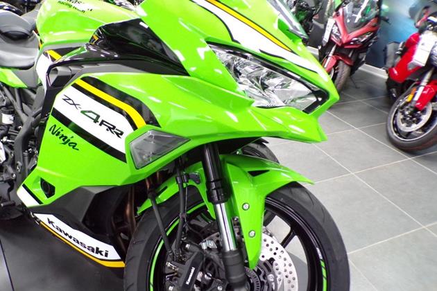 KAWASAKI ZX-4RR