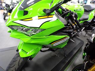 KAWASAKI ZX-4RR 