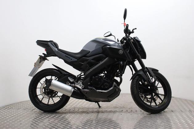 YAMAHA MT-125