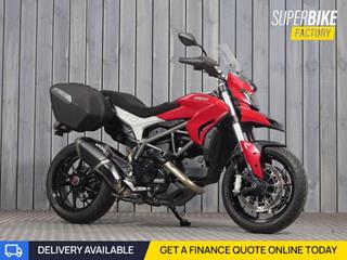 DUCATI HYPERSTRADA 821 