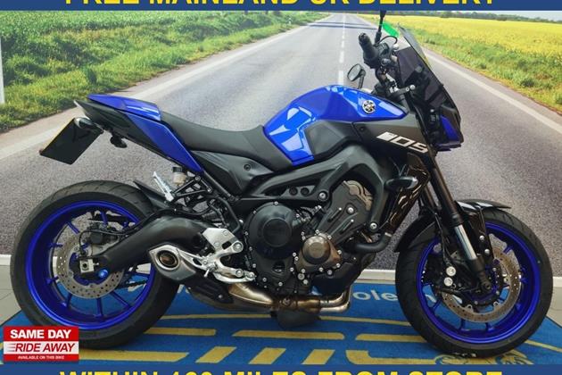 YAMAHA MT-09