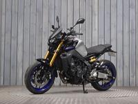 YAMAHA MT-09