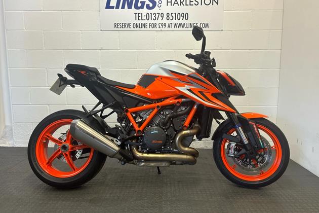 KTM 1290 SUPERDUKE R EVO