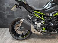 KAWASAKI Z900