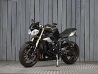 TRIUMPH STREET TRIPLE 675