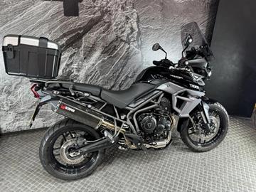 TRIUMPH TIGER 800 XR