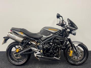 TRIUMPH STREET TRIPLE R