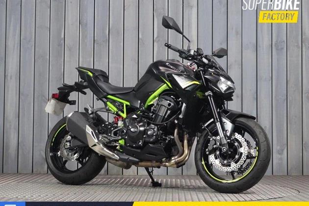 KAWASAKI Z900