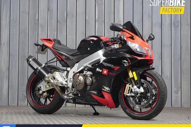 APRILIA RSV4