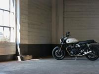 TRIUMPH SPEED TWIN 1200