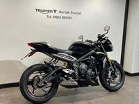 TRIUMPH STREET TRIPLE 765 RS