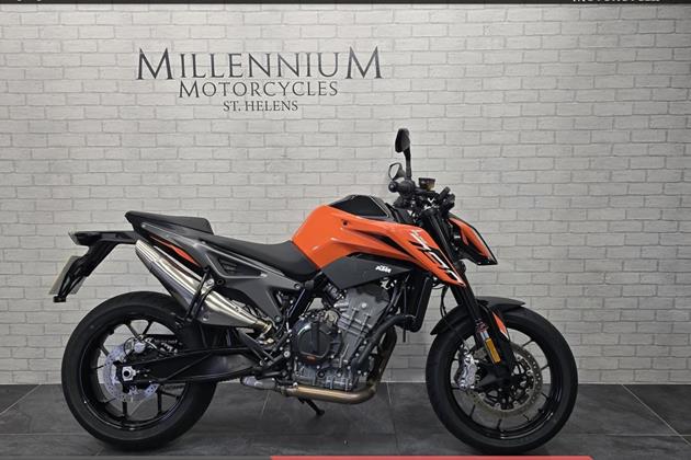 KTM 790 DUKE