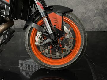 KTM 1290 SUPERDUKE R