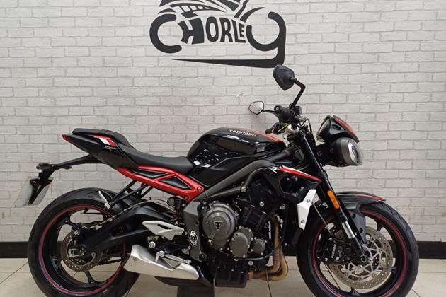 TRIUMPH STREET TRIPLE 765 R