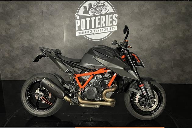 KTM 1290 SUPERDUKE R