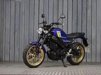 YAMAHA XSR125