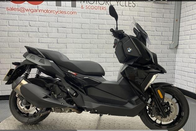 BMW C400X