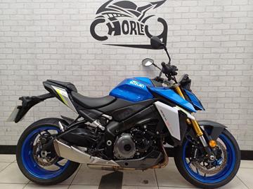 SUZUKI GSX-S1000