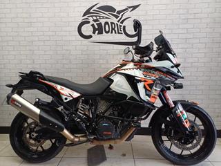 KTM 1050 ADVENTURE 