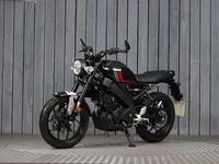 YAMAHA XSR125