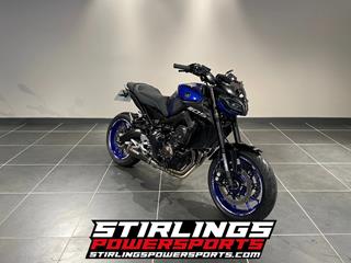 YAMAHA MT-09 