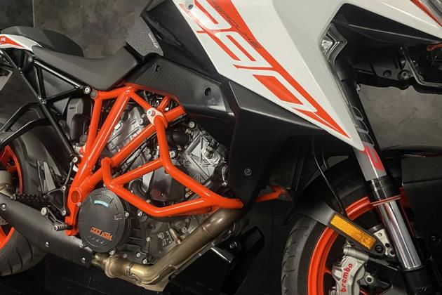 KTM 1290 SUPERDUKE GT