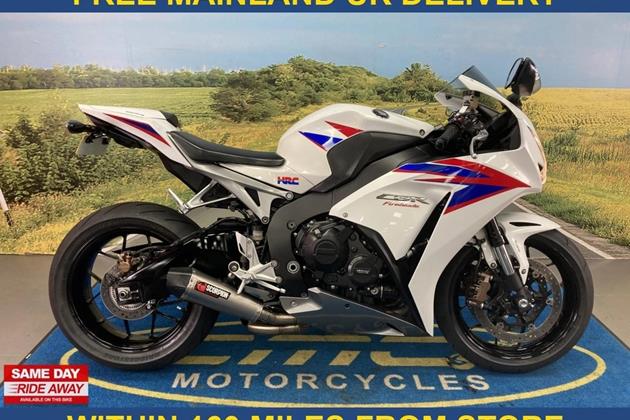 HONDA CBR1000RR FIREBLADE