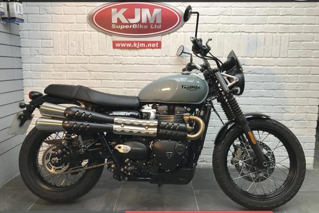 TRIUMPH STREET SCRAMBLER