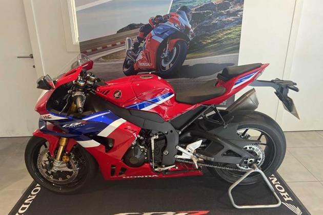 HONDA CBR1000RR FIREBLADE SP