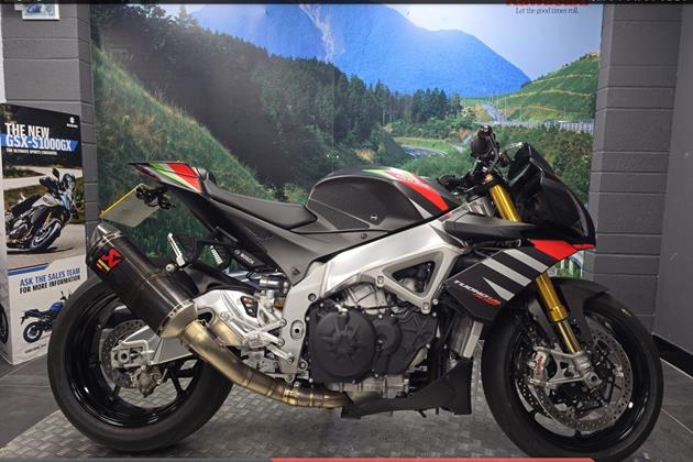 APRILIA TUONO V4 1100 FACTORY