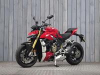 DUCATI STREETFIGHTER V4S