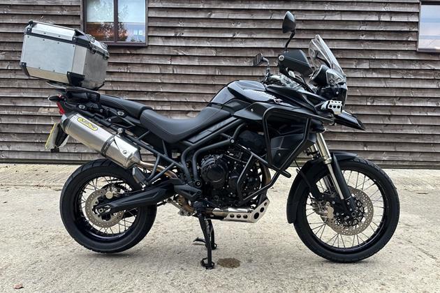 TRIUMPH TIGER 800 XC