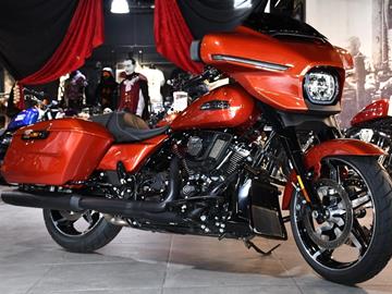 HARLEY-DAVIDSON STREET GLIDE