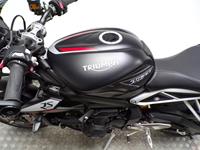 TRIUMPH STREET TRIPLE 765 RS