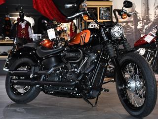 HARLEY-DAVIDSON STREET BOB 