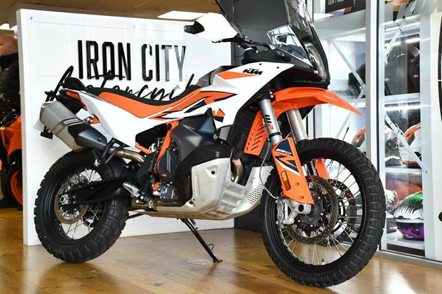 KTM 890 ADVENTURE R