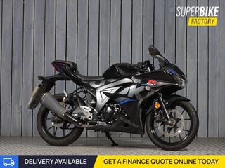 SUZUKI GSX-R125 