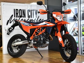 KTM 690 SMC R