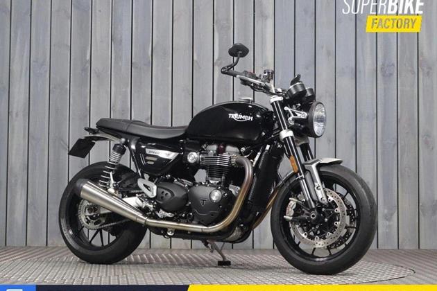 TRIUMPH SPEED TWIN 1200