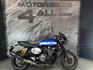 YAMAHA XJR1300