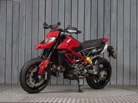 DUCATI HYPERMOTARD 950