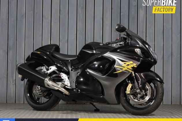 SUZUKI GSX1300R HAYABUSA