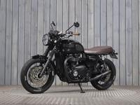 TRIUMPH BONNEVILLE T120