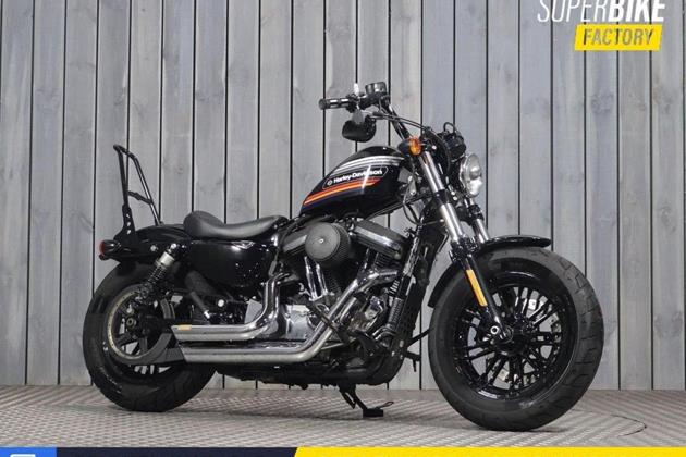 HARLEY-DAVIDSON SPORTSTER 1200