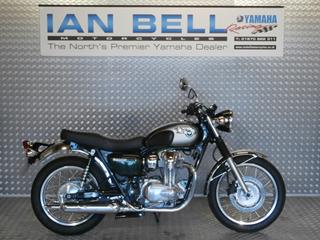 KAWASAKI W800 