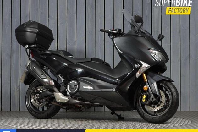 YAMAHA TMAX 530