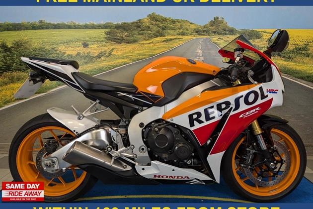 HONDA CBR1000RR FIREBLADE